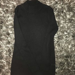 Black ribbed shirt size M